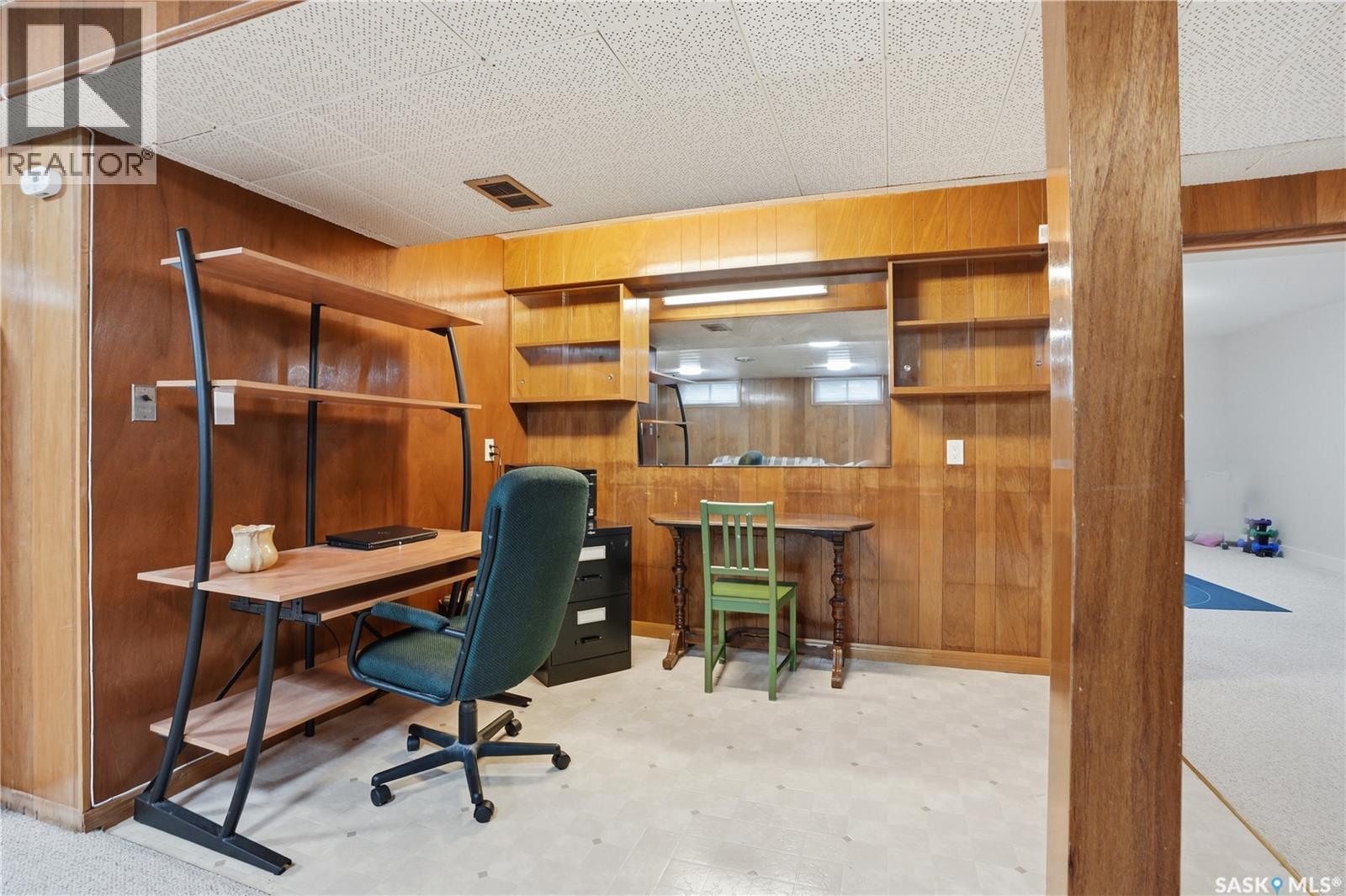 425 Bate Crescent, Saskatoon, SK - Indoor