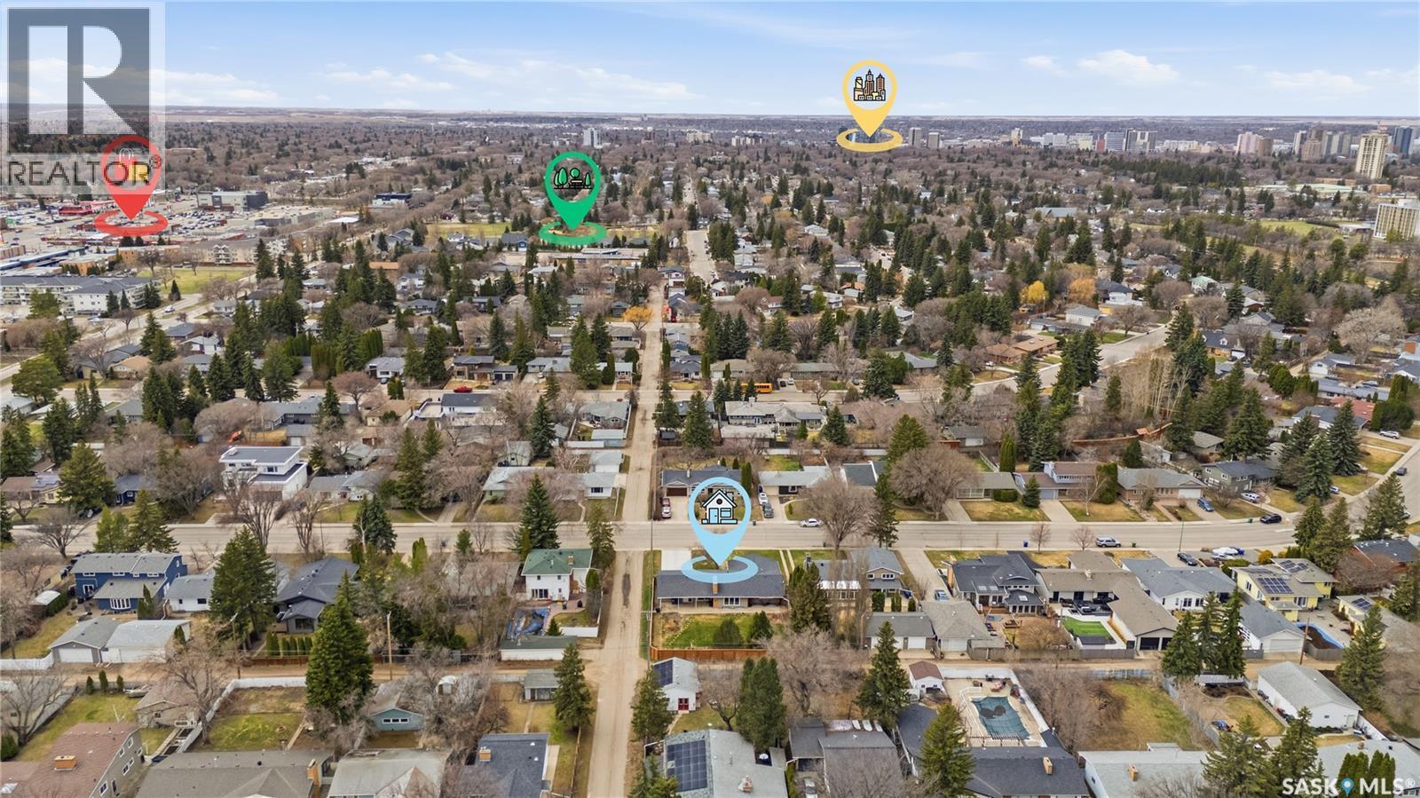425 Bate Crescent, Saskatoon, SK - Outdoor With View