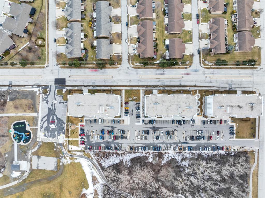 615-1611 Banwell, Windsor, ON