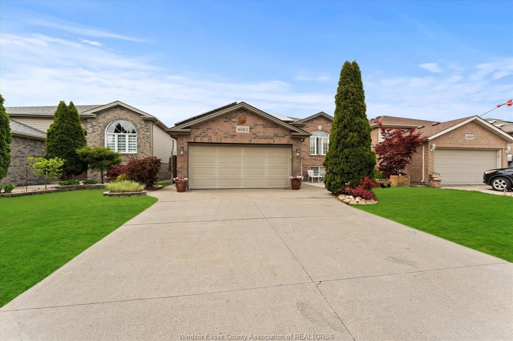 4883 Whitefish, Windsor, ON