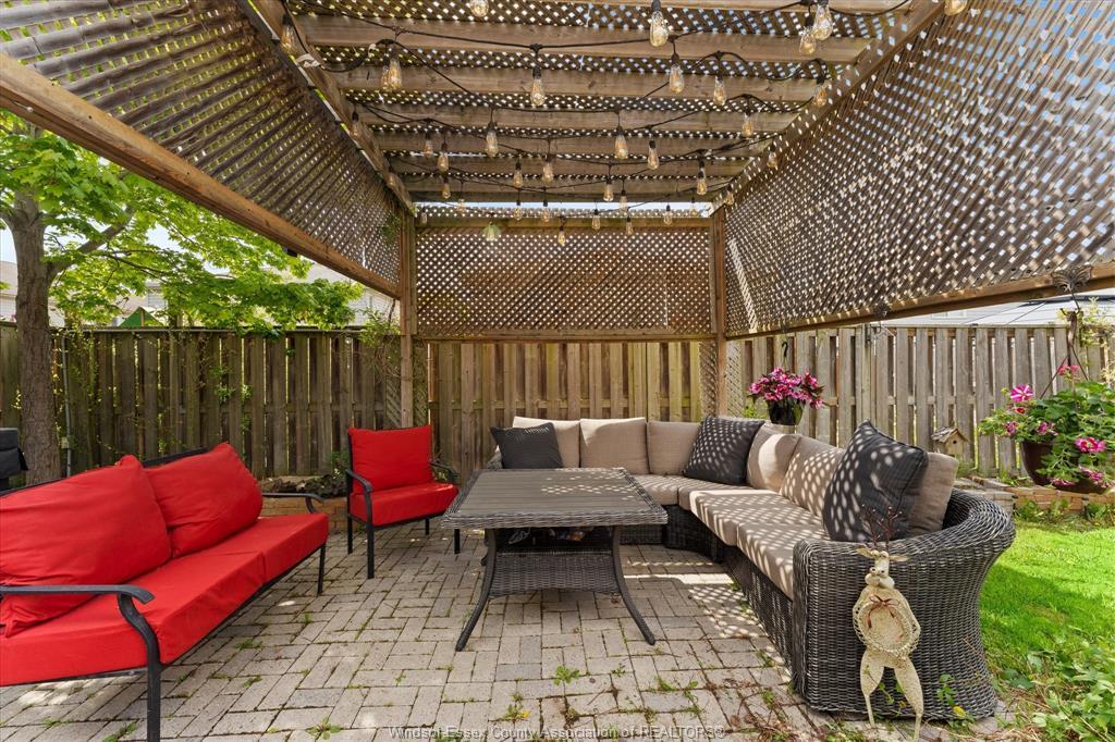 4883 Whitefish, Windsor, ON