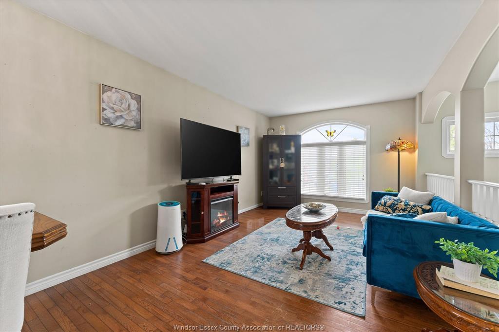 4883 Whitefish, Windsor, ON