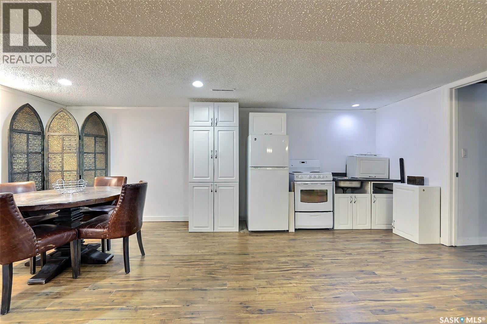 1409 Shannon Road, Regina, SK - Indoor