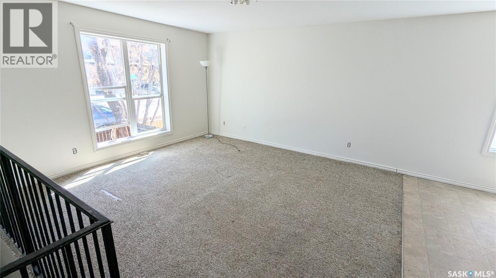 409 U Avenue S, Saskatoon, SK - Indoor Photo Showing Other Room
