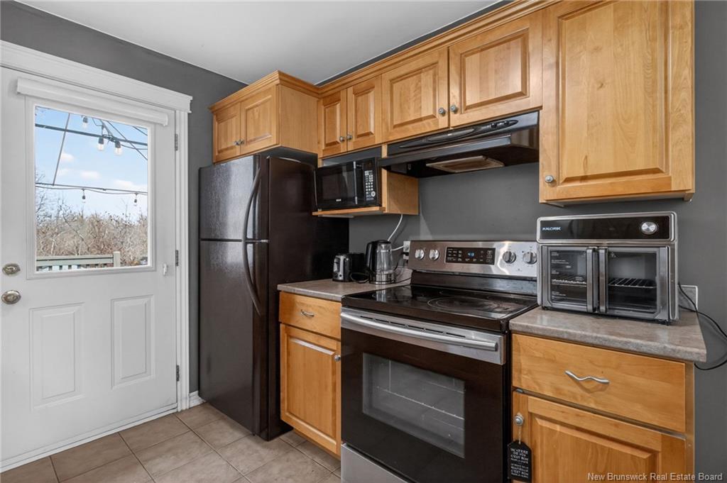 86 Lorette St, Dieppe, NB