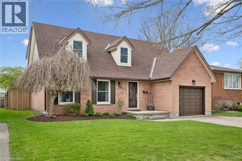 625 Pine Island Crescent, Waterloo, ON