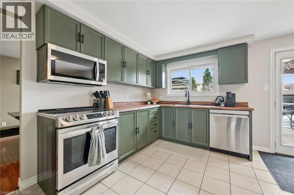 625 Pine Island Crescent, Waterloo, ON