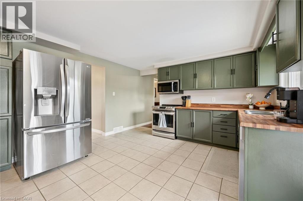 625 Pine Island Crescent, Waterloo, ON