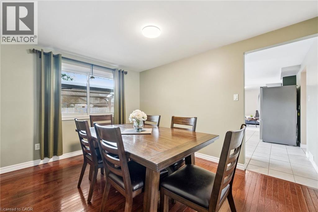 625 Pine Island Crescent, Waterloo, ON