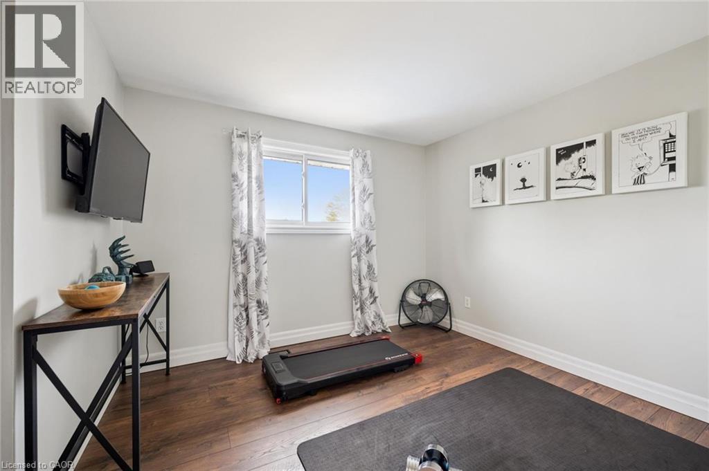 625 Pine Island Crescent, Waterloo, ON