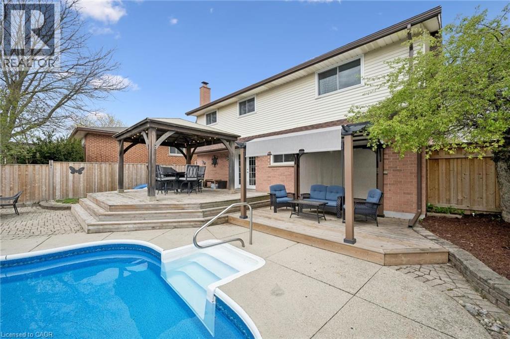 625 Pine Island Crescent, Waterloo, ON