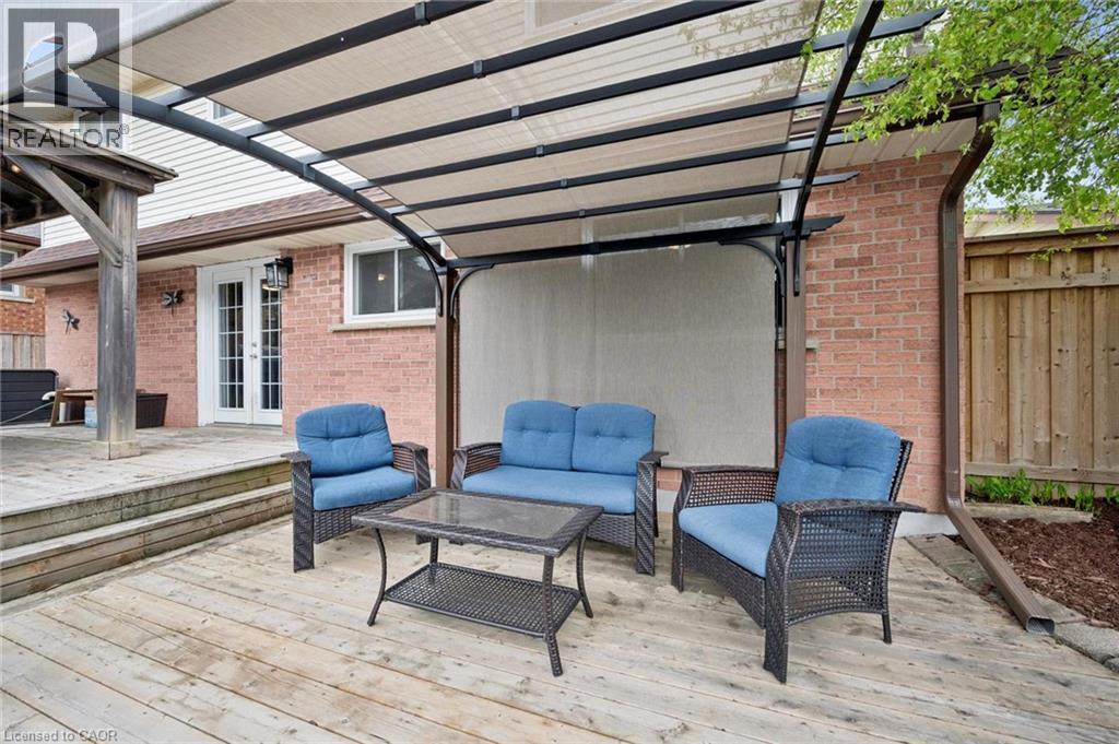 625 Pine Island Crescent, Waterloo, ON