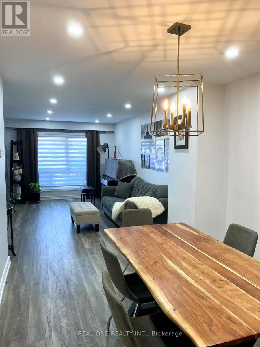 3578 Queenston Drive, Mississauga, ON - Indoor