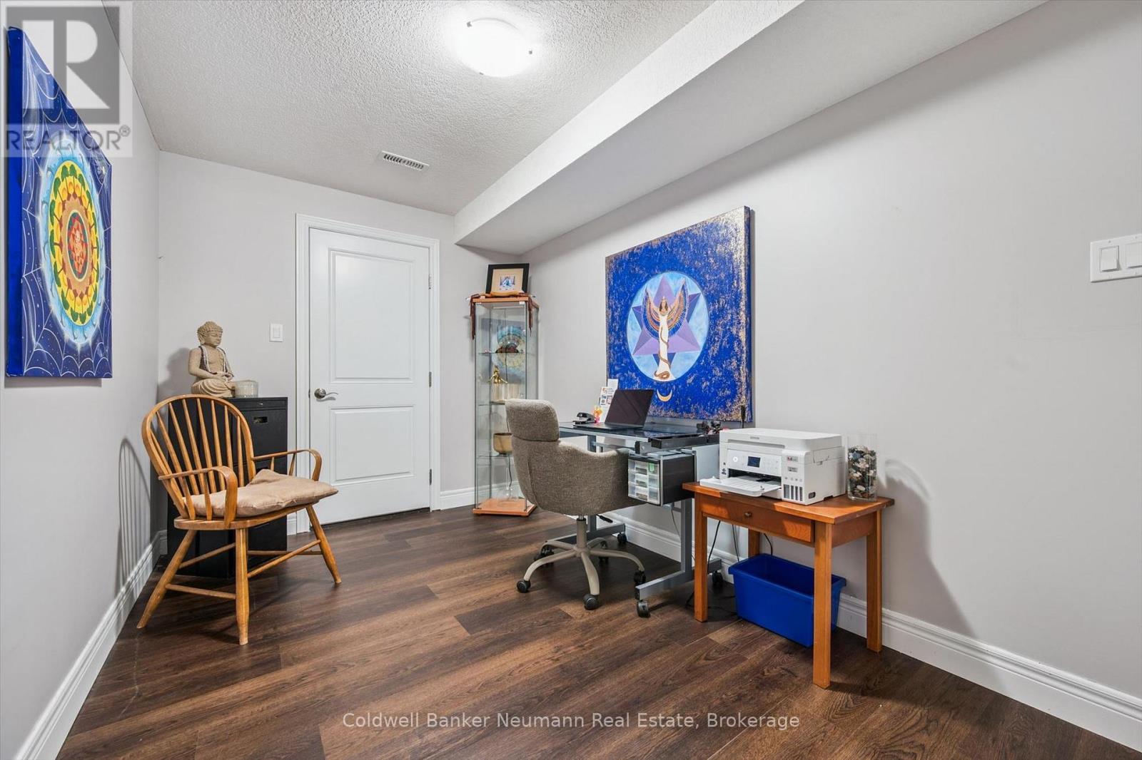 29 - 254 Gosling Gardens, Guelph (Clairfields/Hanlon Business Park), ON - Indoor Photo Showing Office
