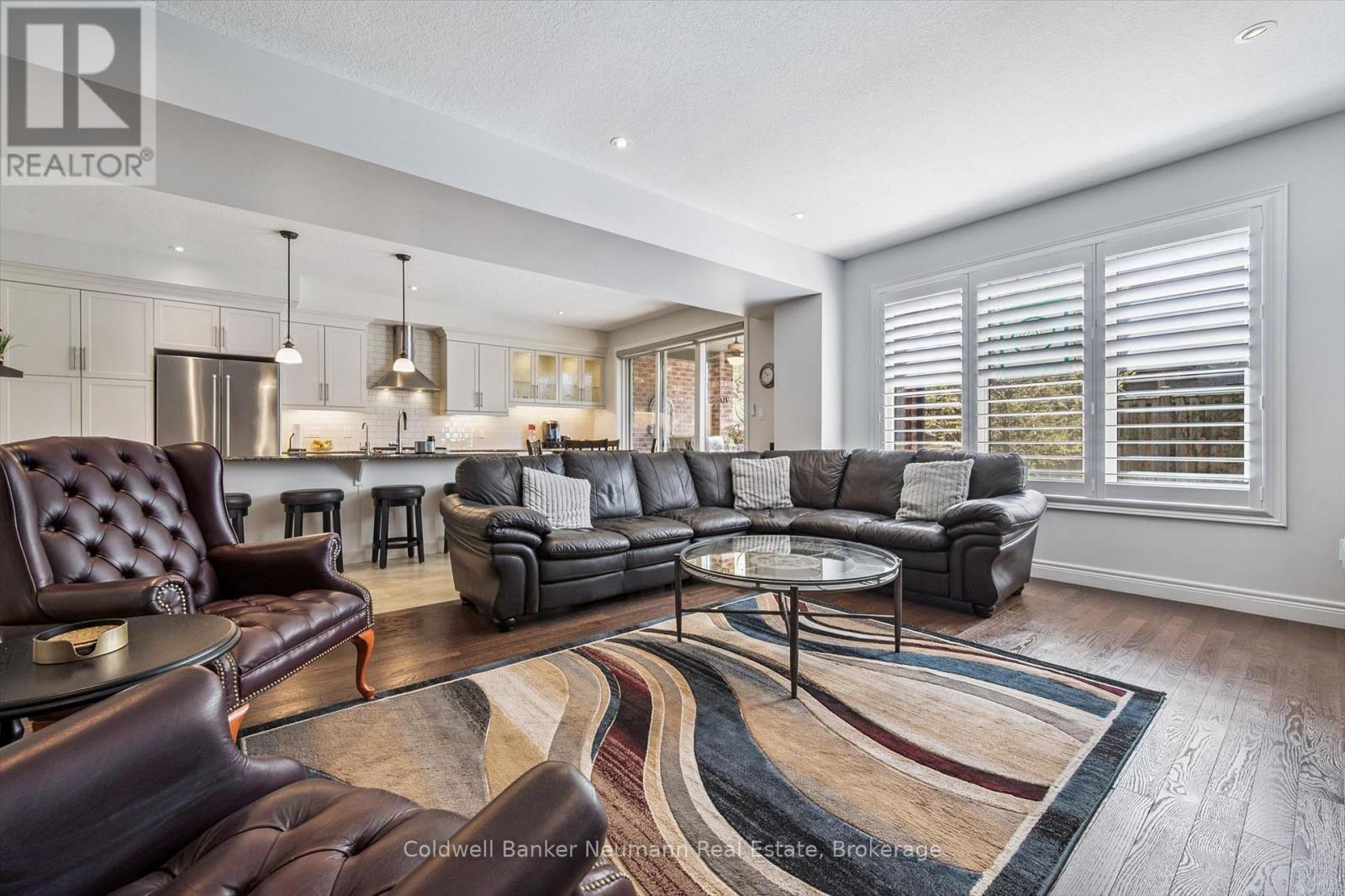 29 - 254 Gosling Gardens, Guelph (Clairfields/Hanlon Business Park), ON - Indoor Photo Showing Living Room