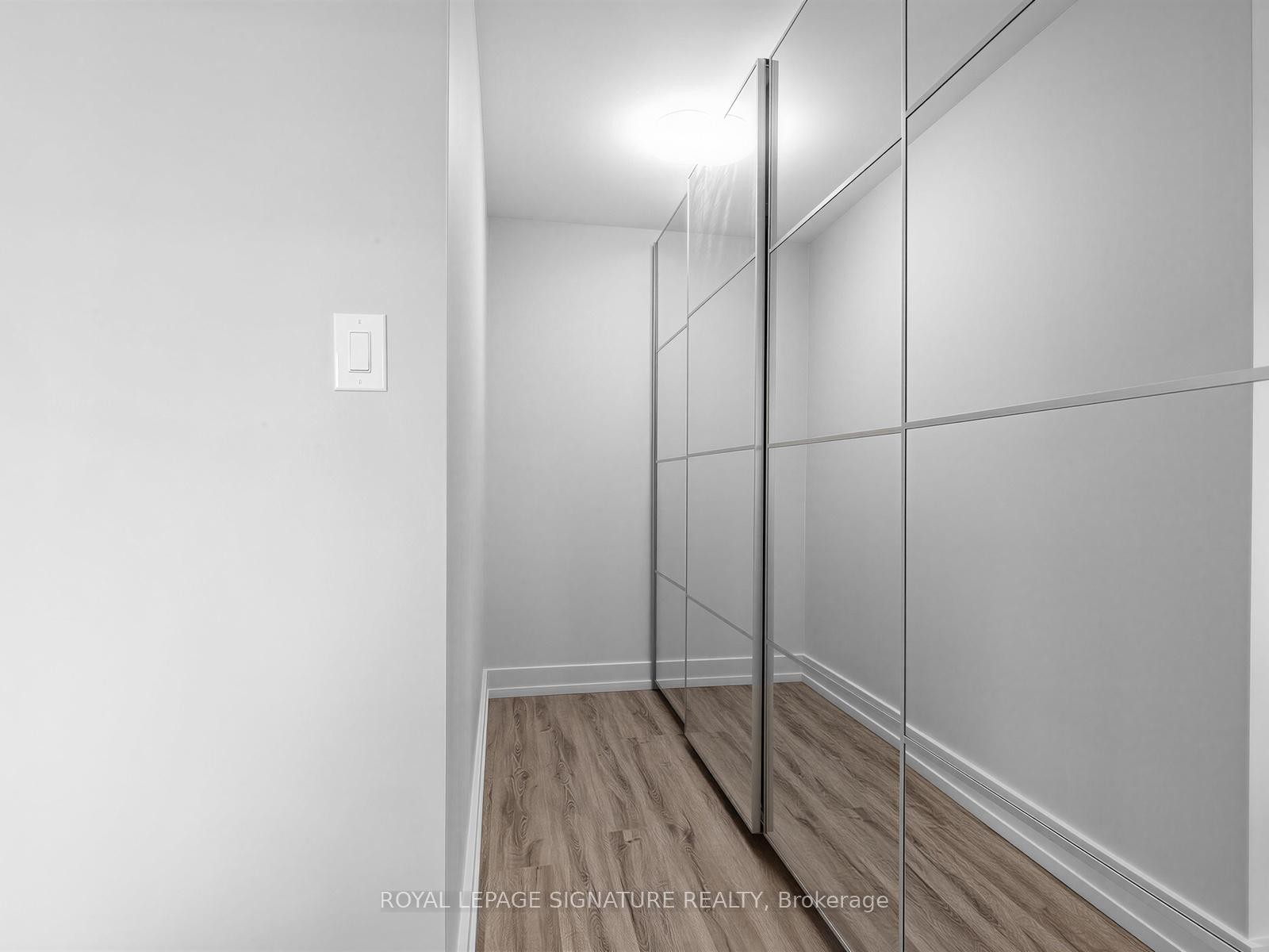 81 Cottonwood Drive, Toronto, ON - Indoor Photo Showing Other Room