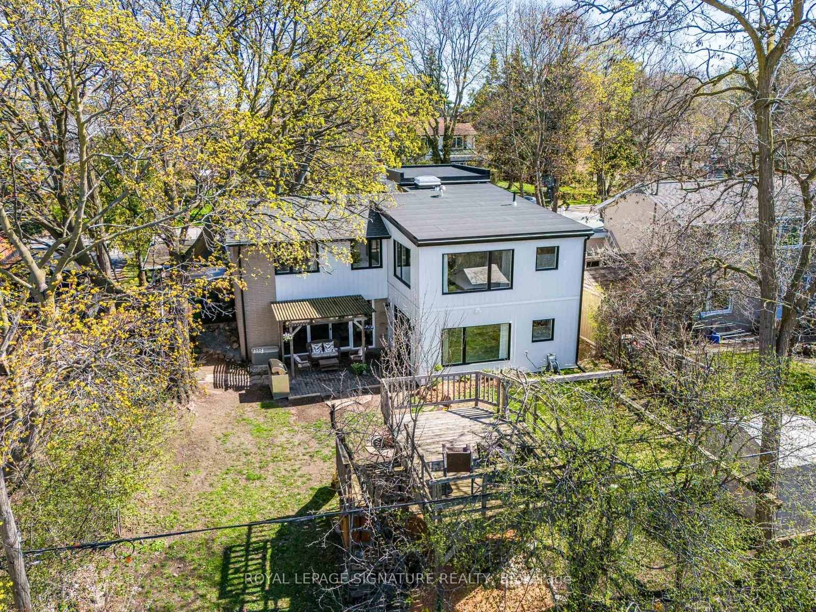 81 Cottonwood Drive, Toronto, ON - Outdoor