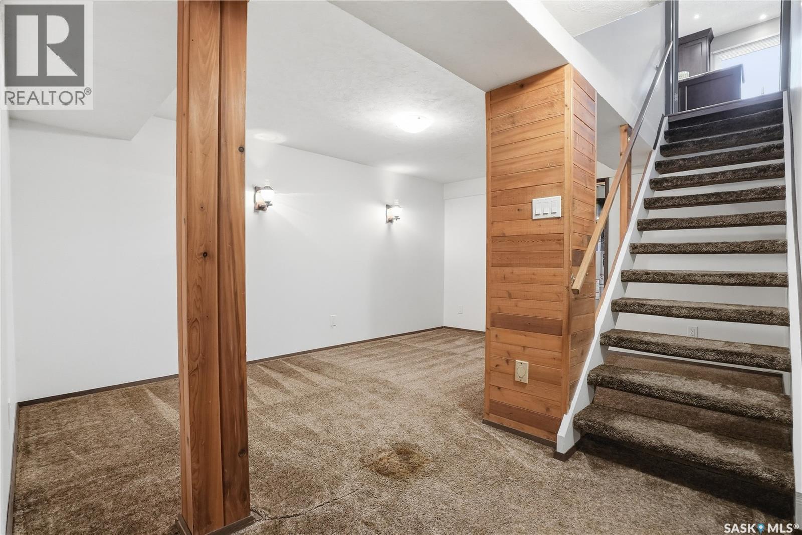 238 Haight Place, Saskatoon, SK - Indoor Photo Showing Other Room