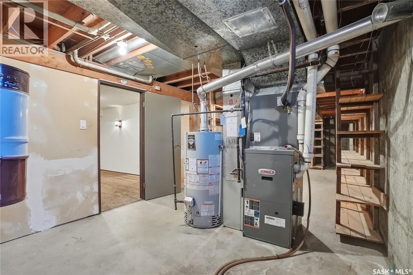 238 Haight Place, Saskatoon, SK - Indoor Photo Showing Basement