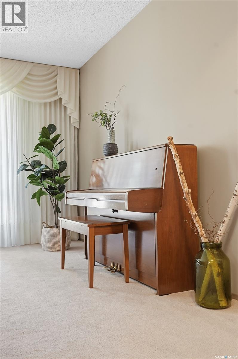 238 Haight Place, Saskatoon, SK - Indoor Photo Showing Other Room