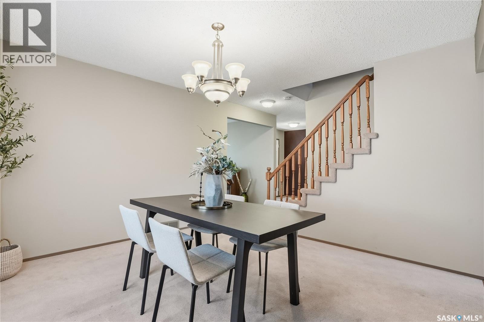 238 Haight Place, Saskatoon, SK - Indoor Photo Showing Dining Room
