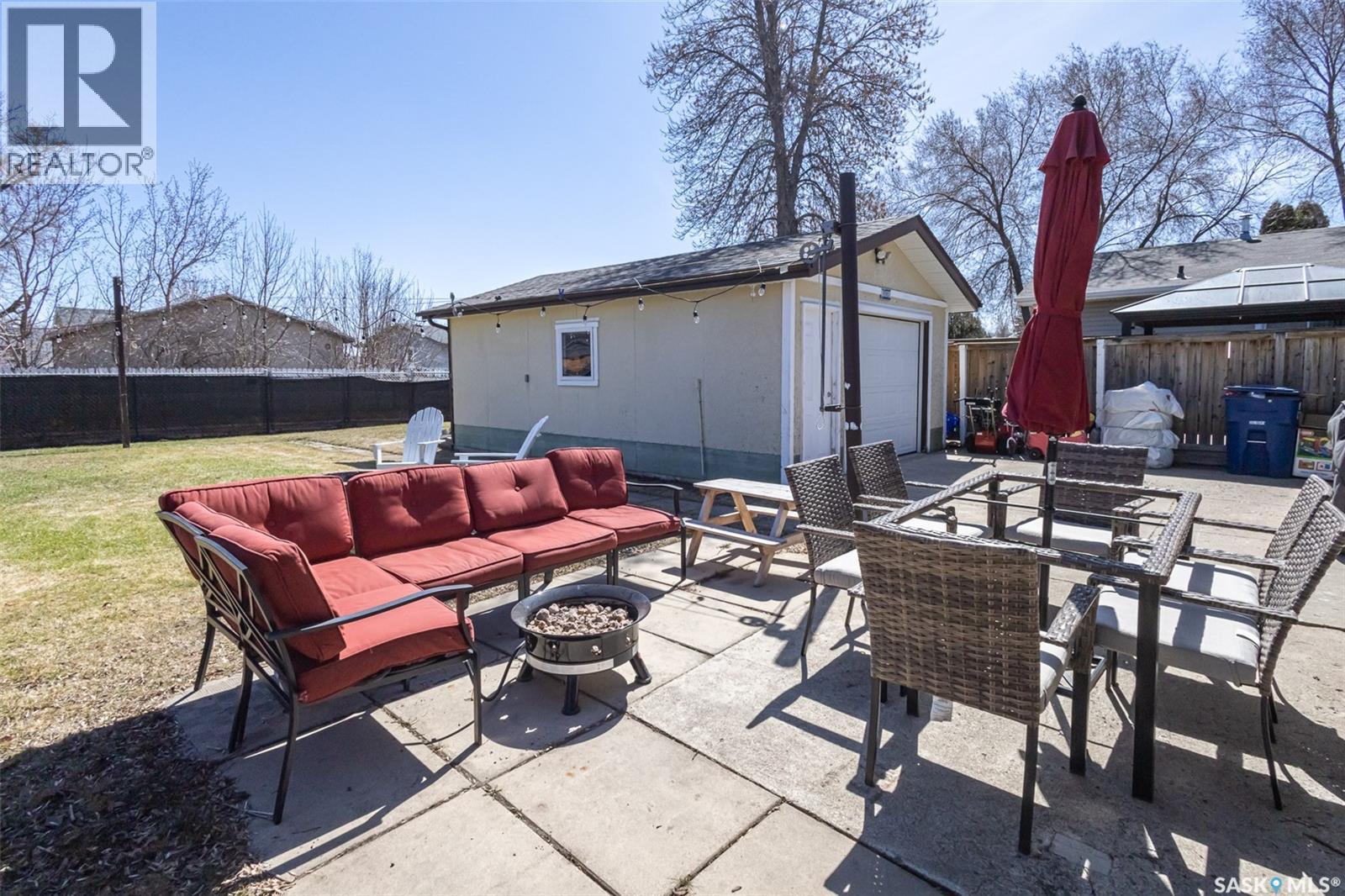 38 Morris Drive, Saskatoon, SK