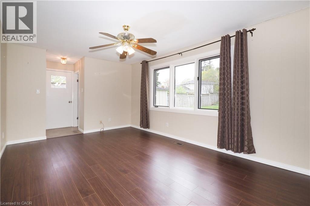Family room - 76 Cloverdale Crescent, Kitchener, ON - Indoor Photo Showing Other Room