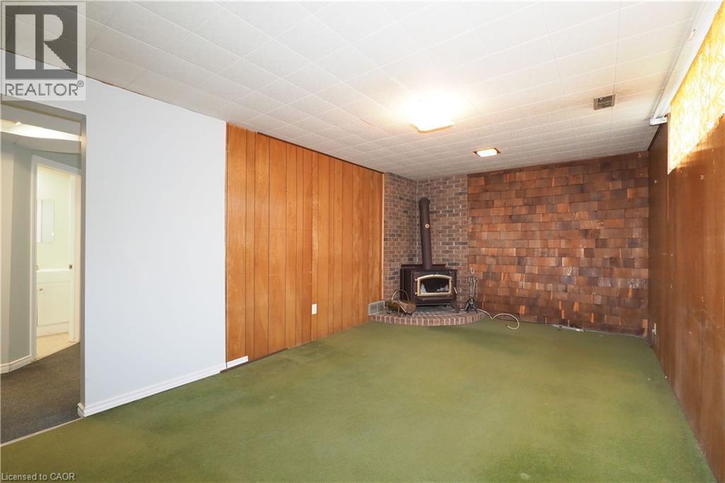 Basement recreation room - 76 Cloverdale Crescent, Kitchener, ON - Indoor