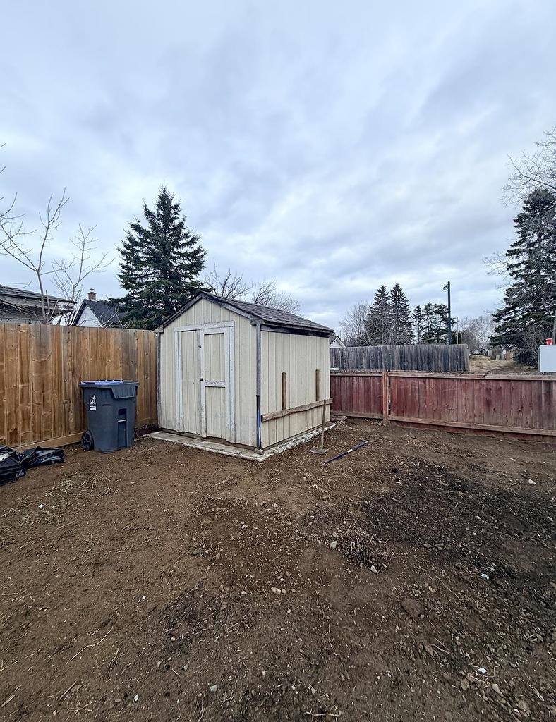 310 Dewe Avenue, Thunder Bay, ON - Outdoor