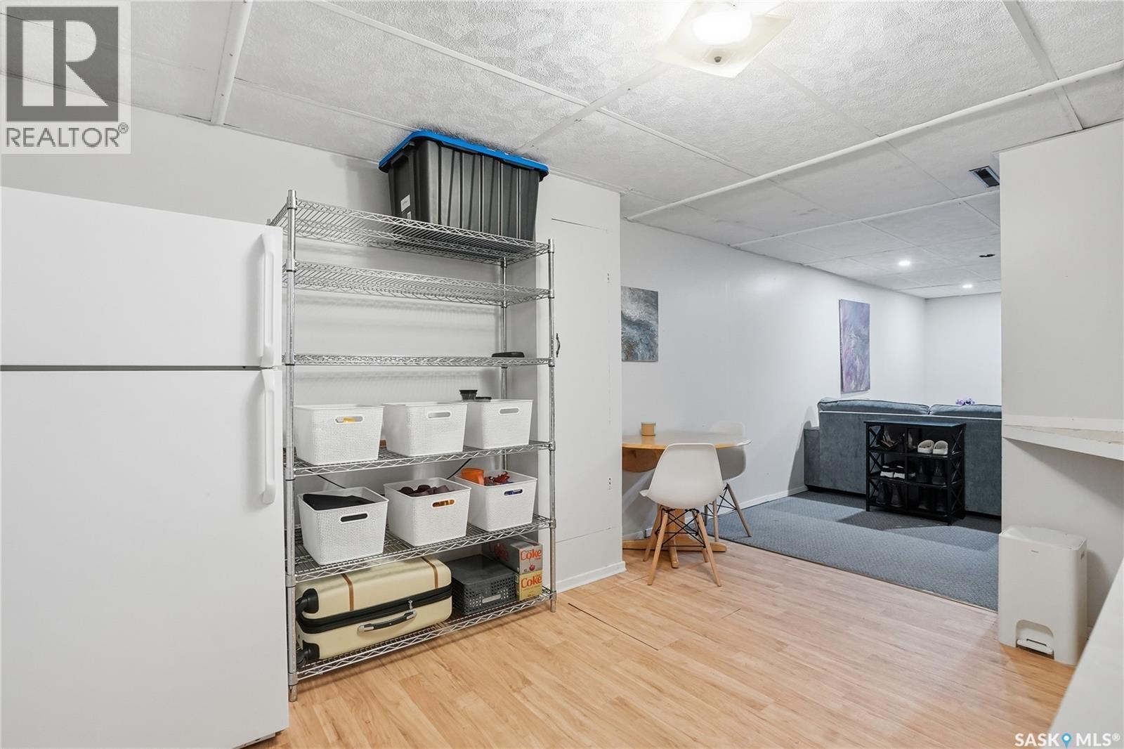 1011 1St Street E, Saskatoon, SK - Indoor