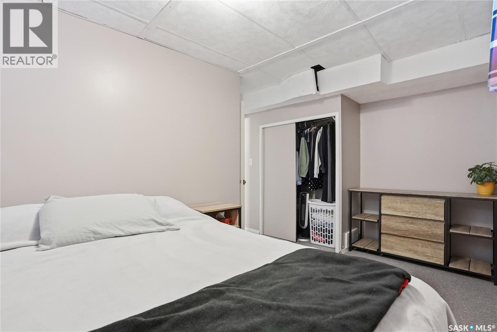 1011 1St Street E, Saskatoon, SK - Indoor Photo Showing Bedroom