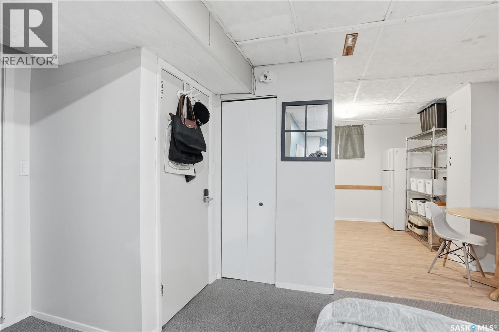 1011 1St Street E, Saskatoon, SK - Indoor