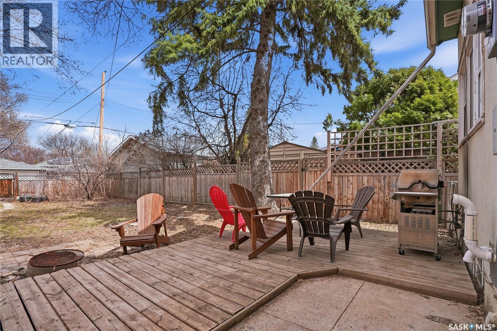 1011 1St Street E, Saskatoon, SK - Outdoor With Deck Patio Veranda
