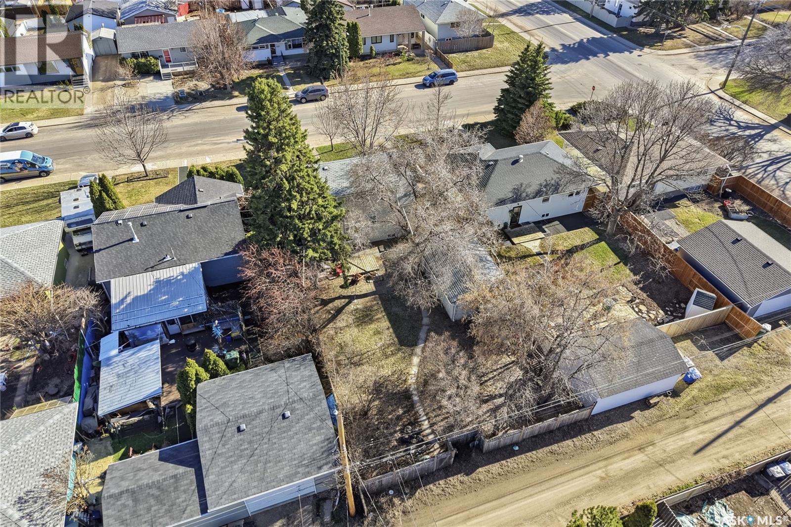 1011 1St Street E, Saskatoon, SK - Outdoor With View