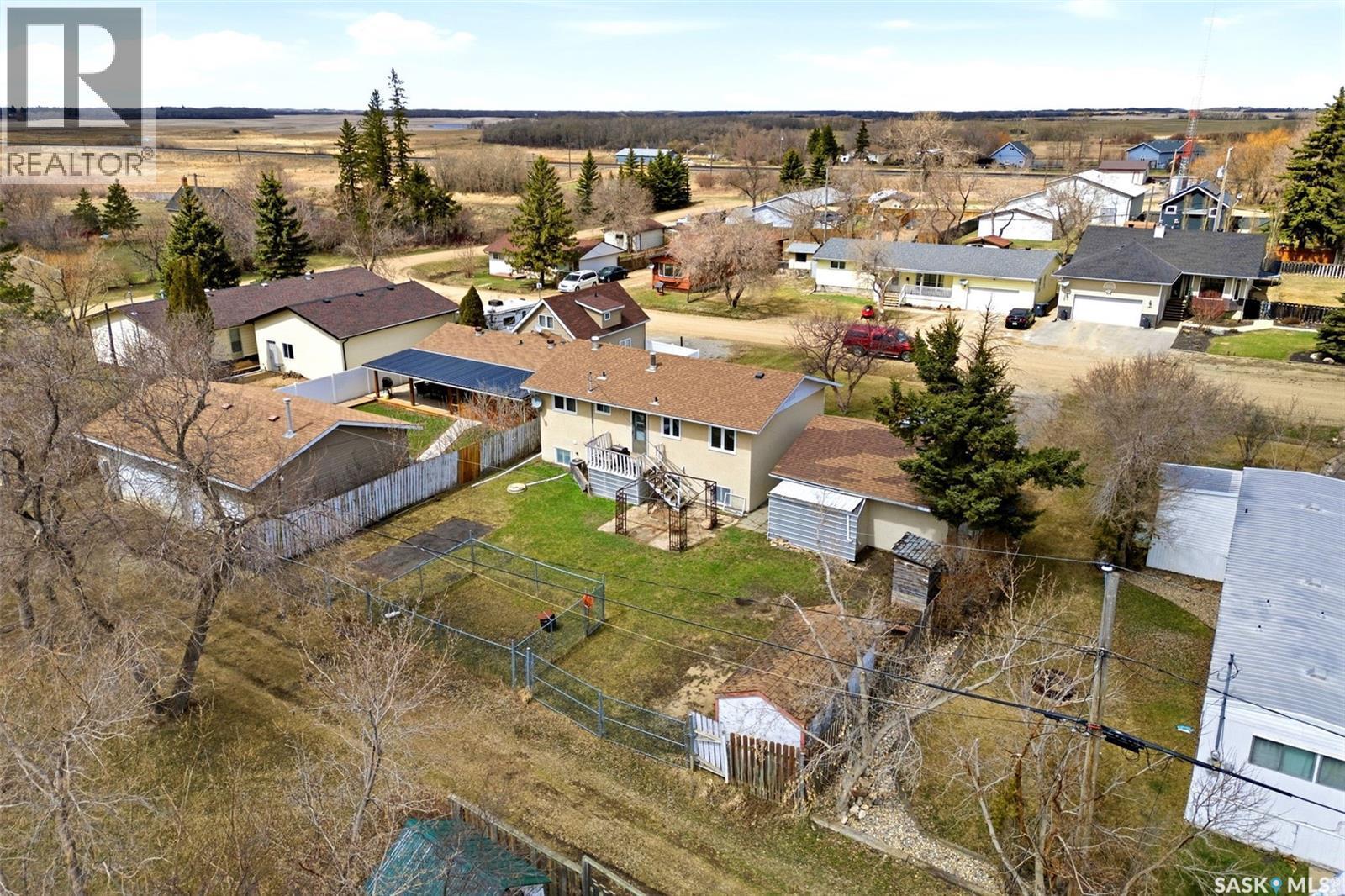 136 Lillis Avenue, Mclean, SK - Outdoor With View