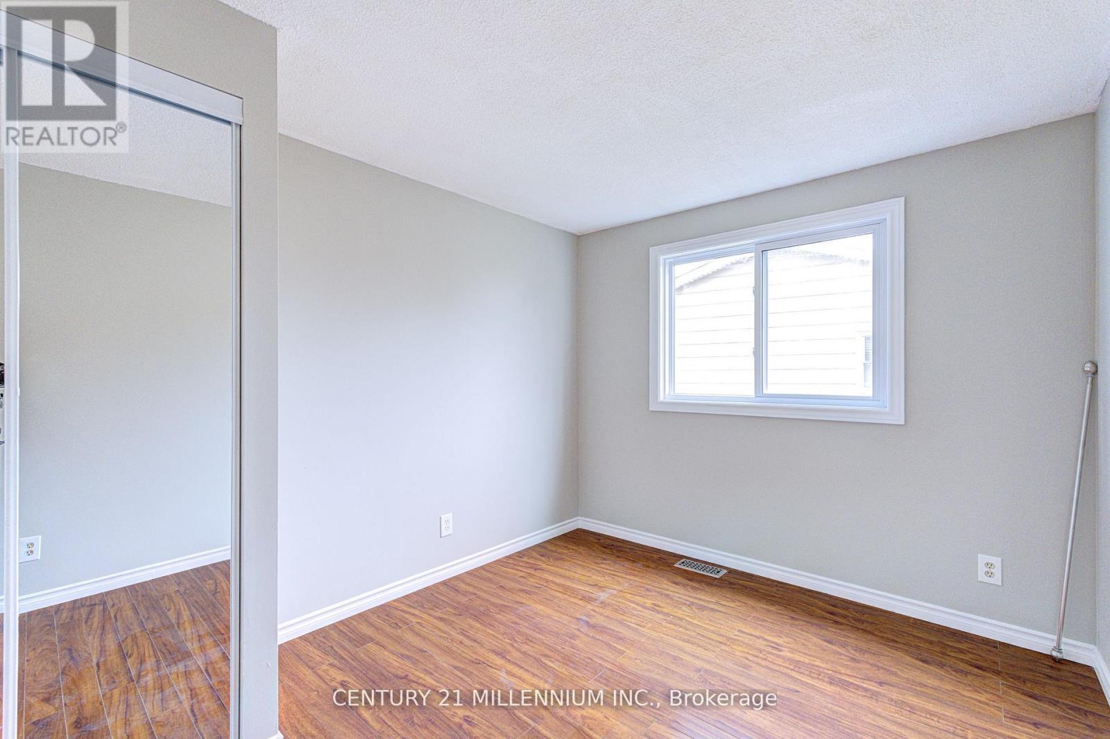 15 Northview Heights Drive, Cambridge, ON - Indoor Photo Showing Other Room