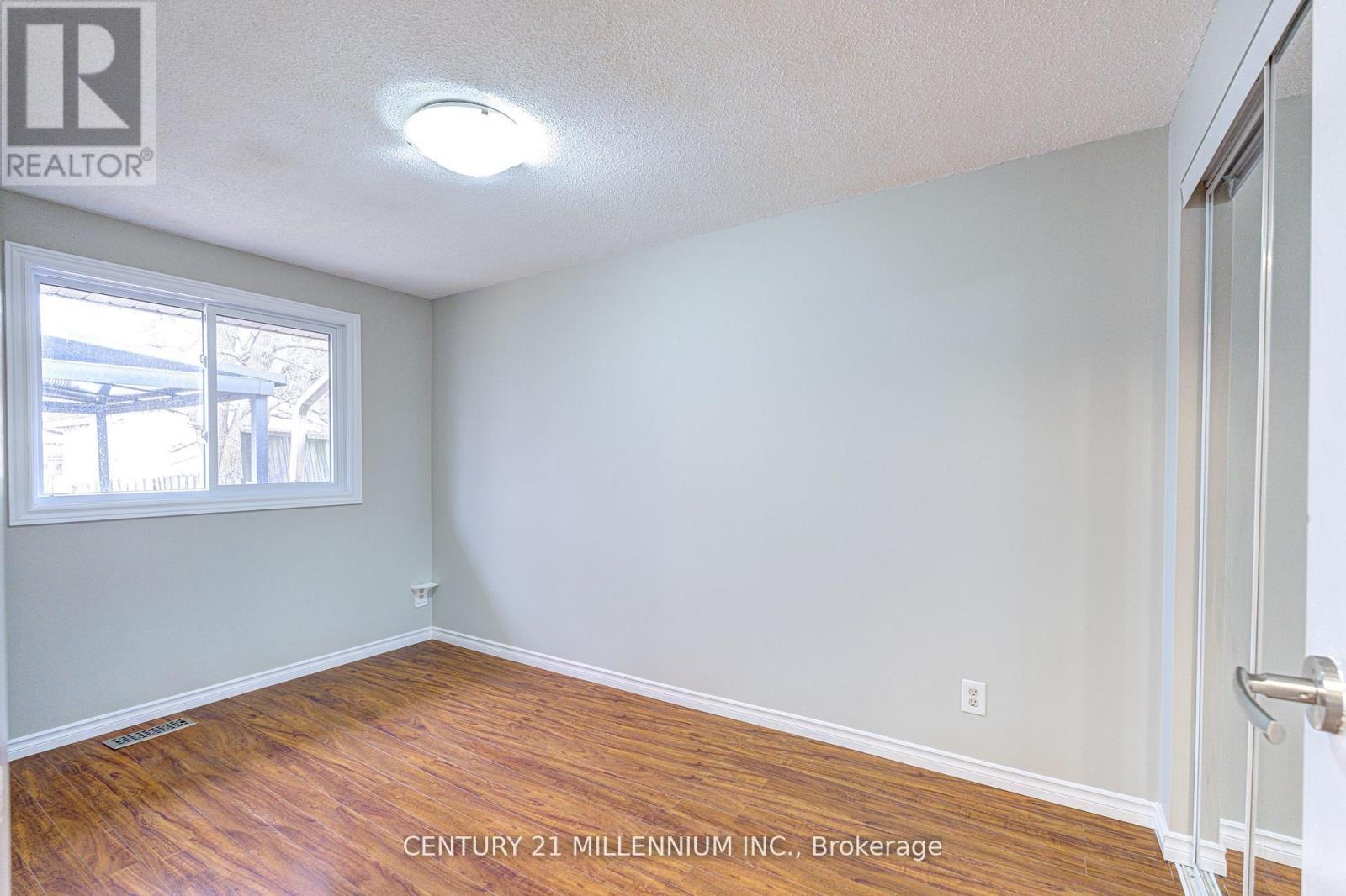 15 Northview Heights Drive, Cambridge, ON - Indoor Photo Showing Other Room