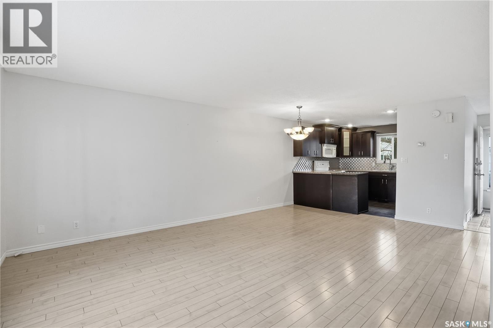 15 Killarney Way, Regina, SK - Indoor