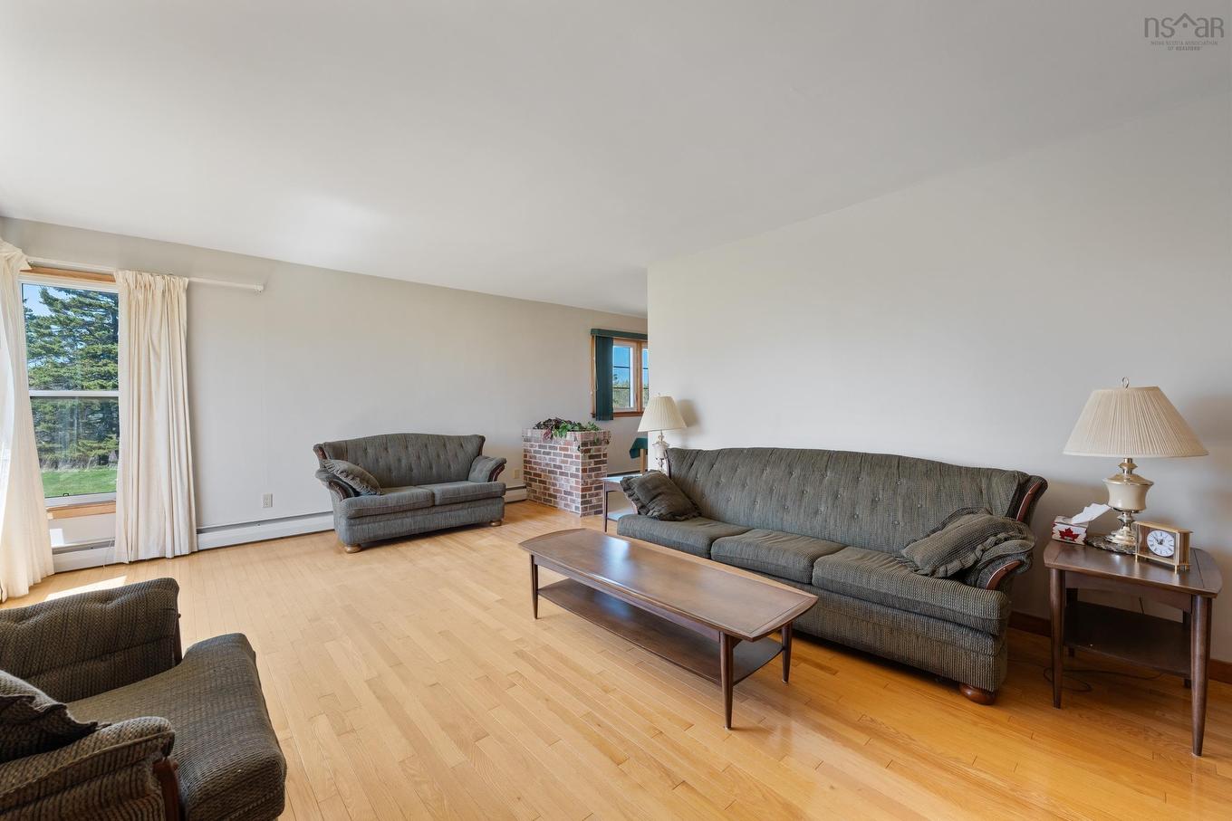 5996 Highway 1, Mavillette, NS