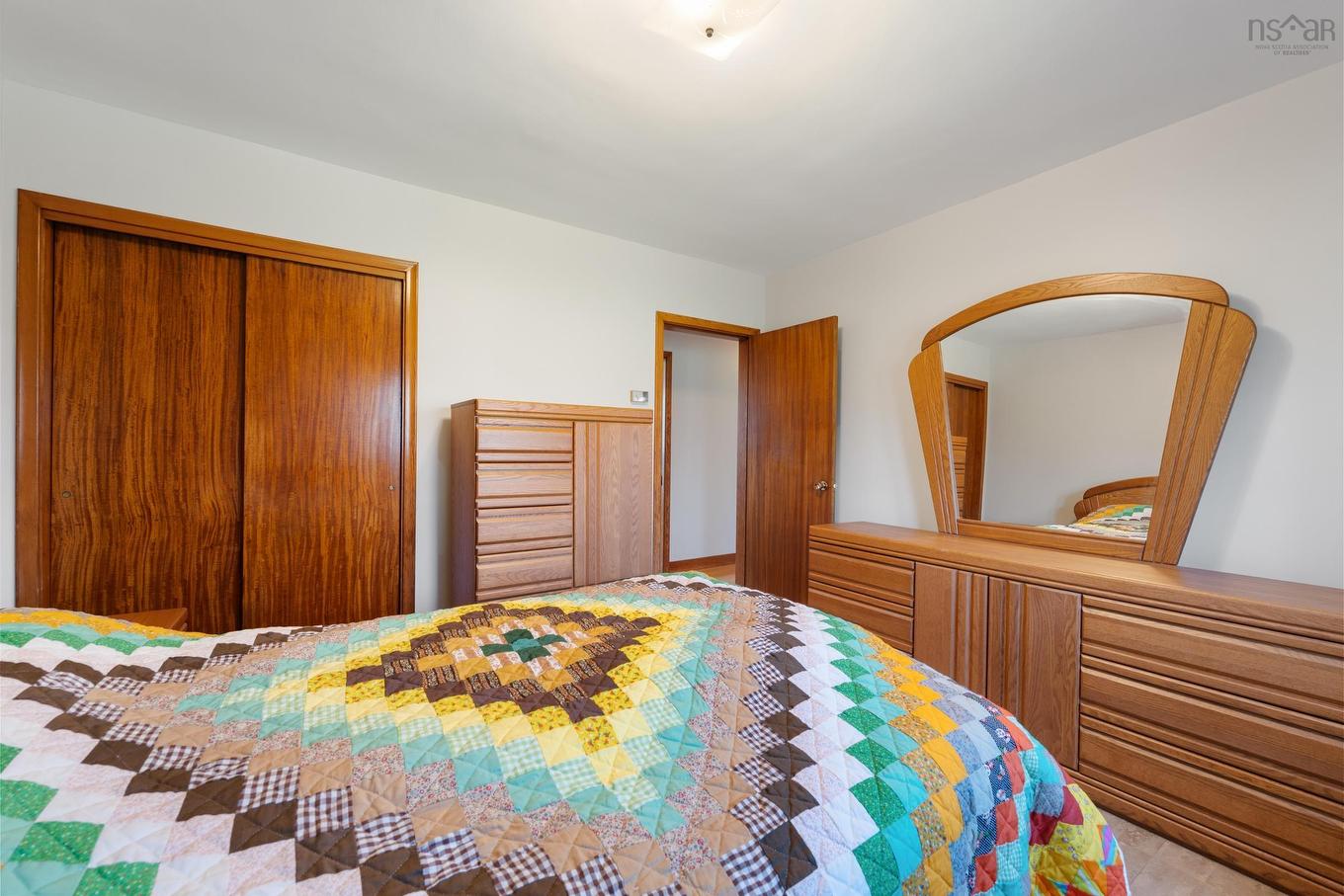 5996 Highway 1, Mavillette, NS