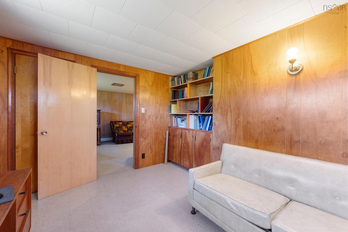 5996 Highway 1, Mavillette, NS