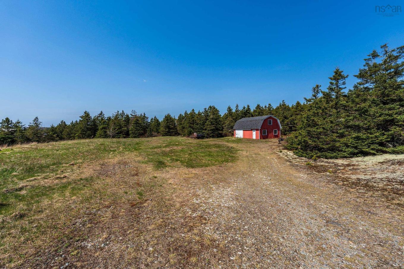 5996 Highway 1, Mavillette, NS