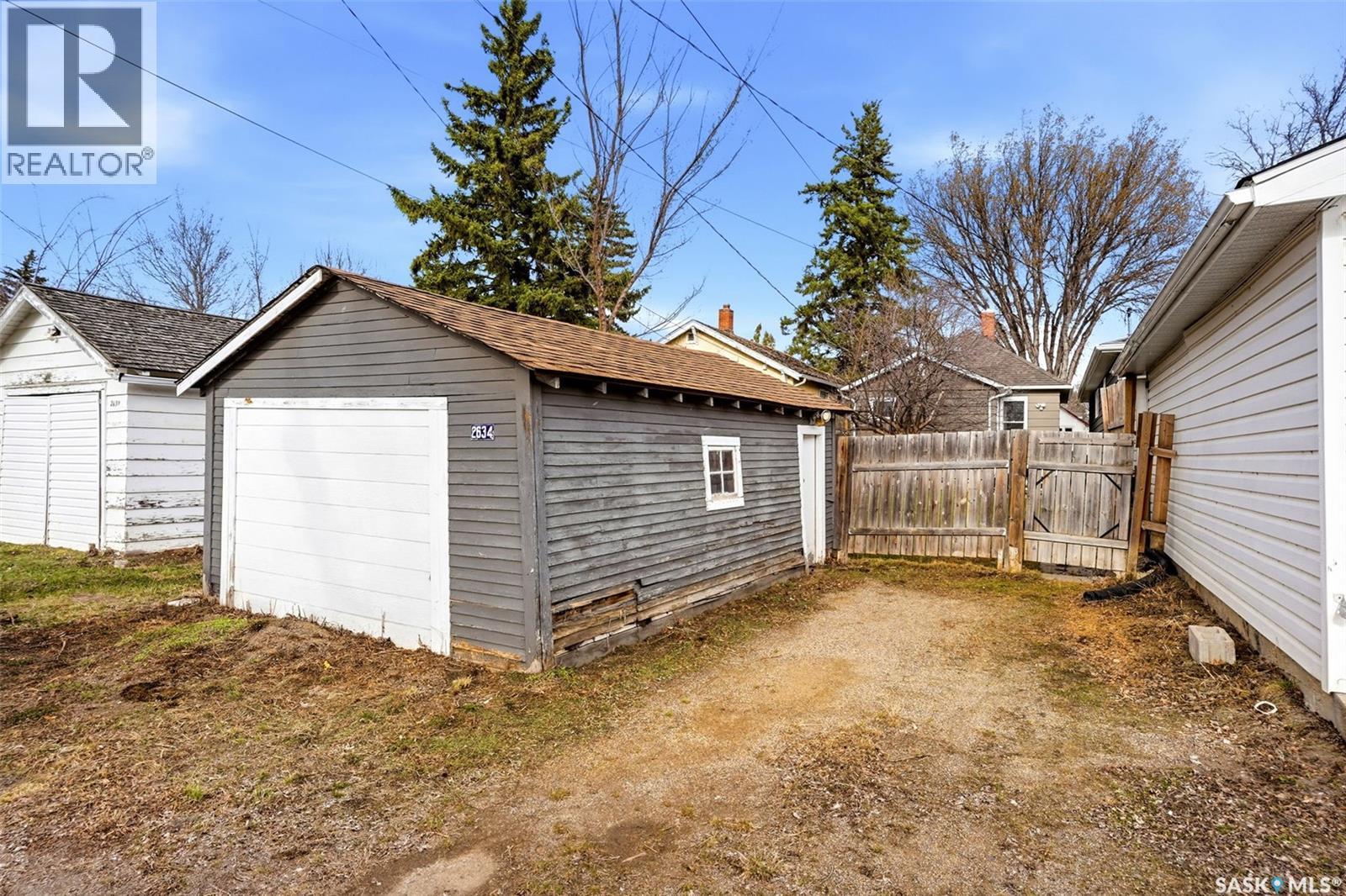 2634 Atkinson Street, Regina, SK - Outdoor With Exterior