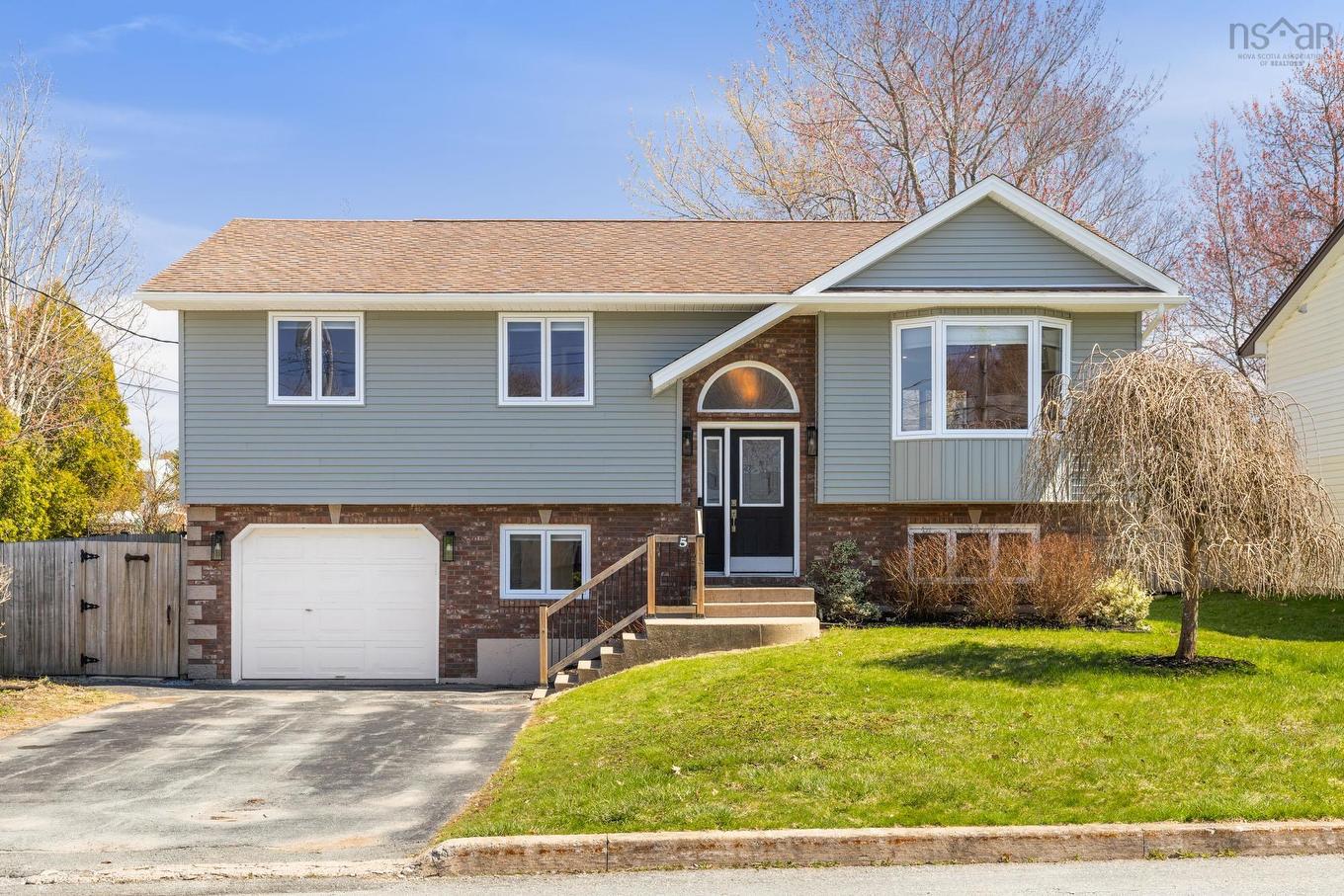 5 Capistrano Drive, Dartmouth, NS