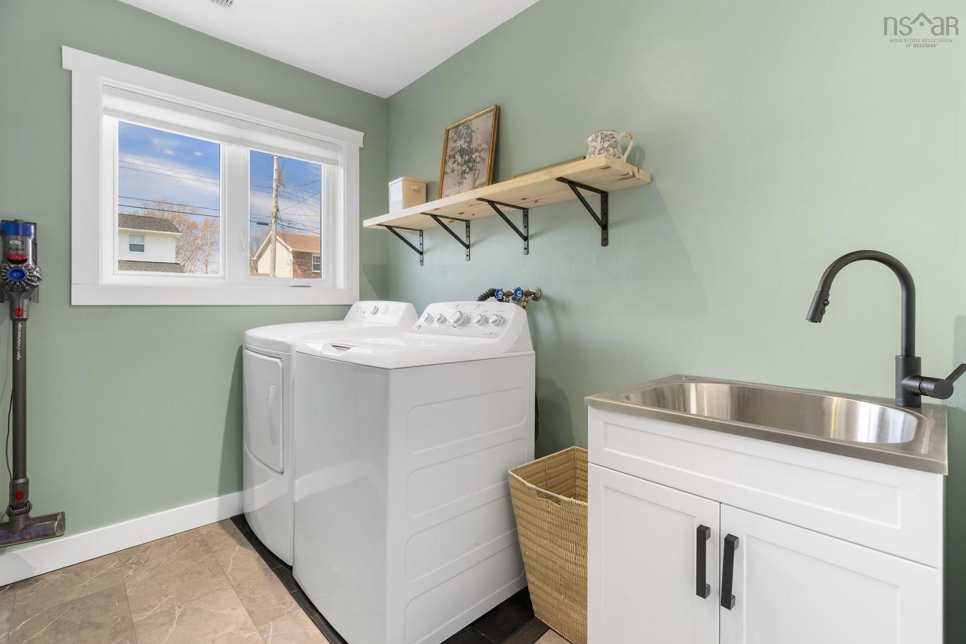 5 Capistrano Drive, Dartmouth, NS