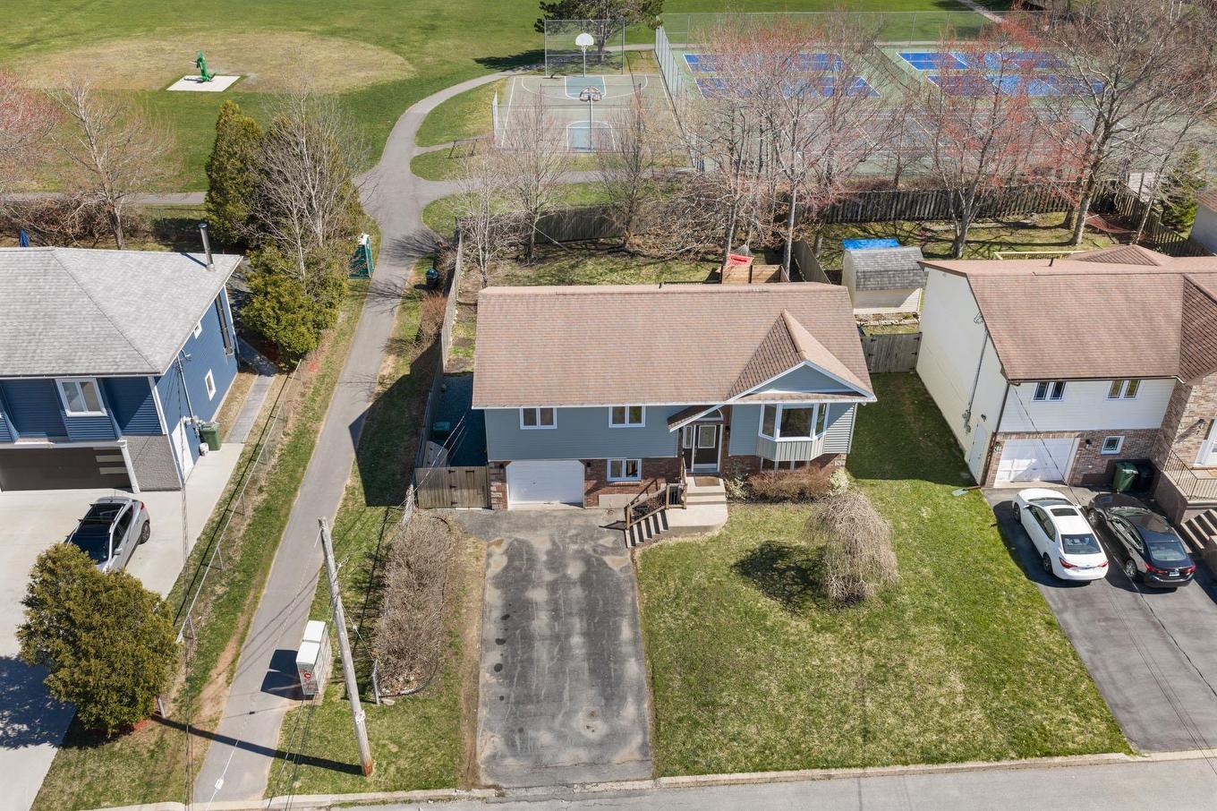 5 Capistrano Drive, Dartmouth, NS