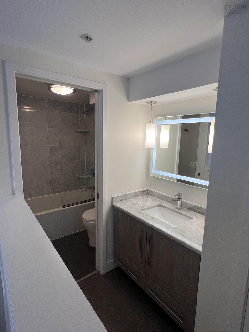 108 5662 Roberts Street, Halifax, NS