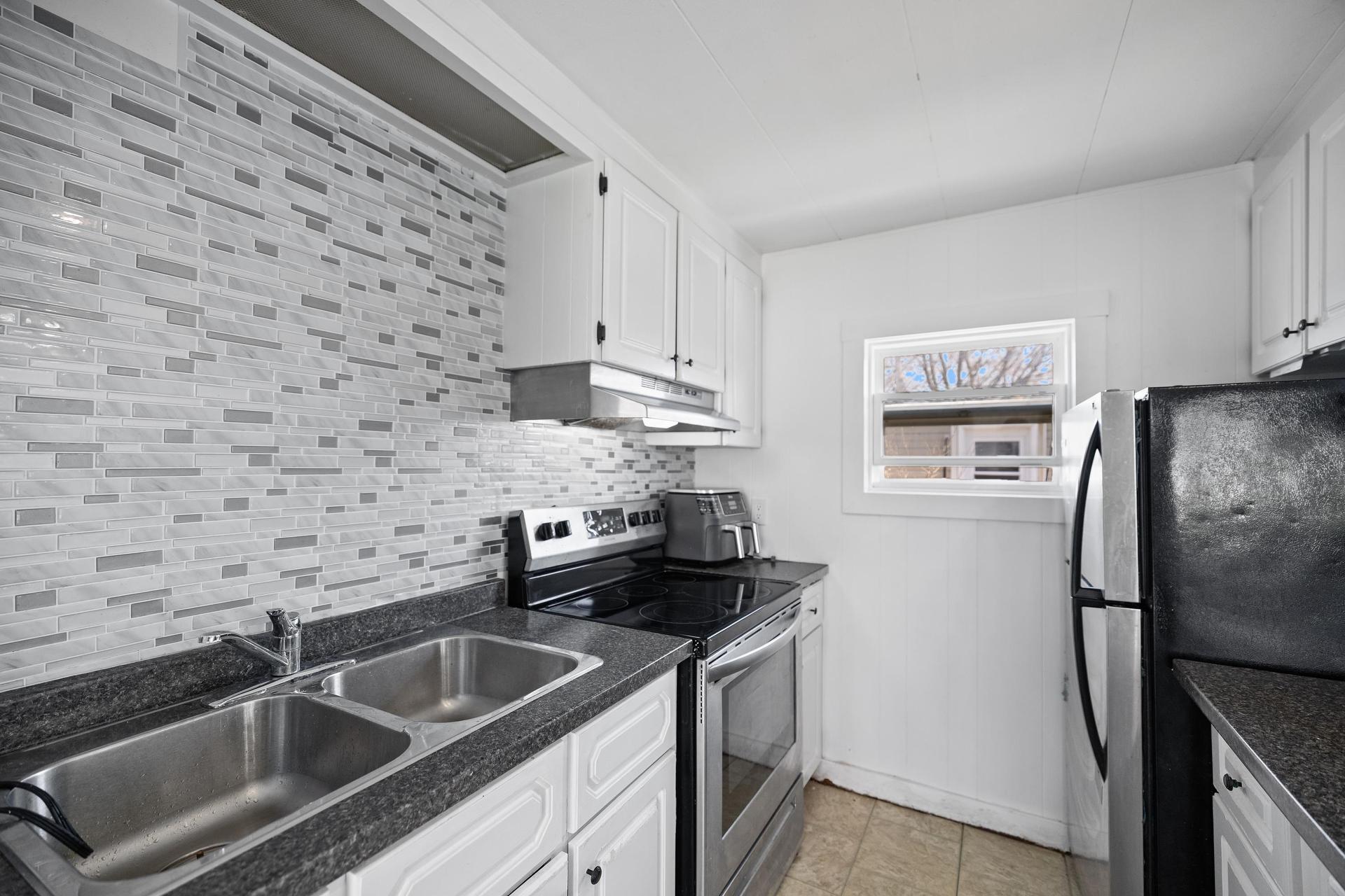 10 Manor Drive, Charlottetown, PE