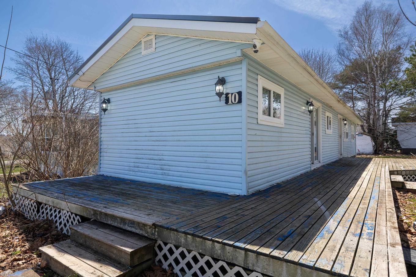 10 Manor Drive, Charlottetown, PE