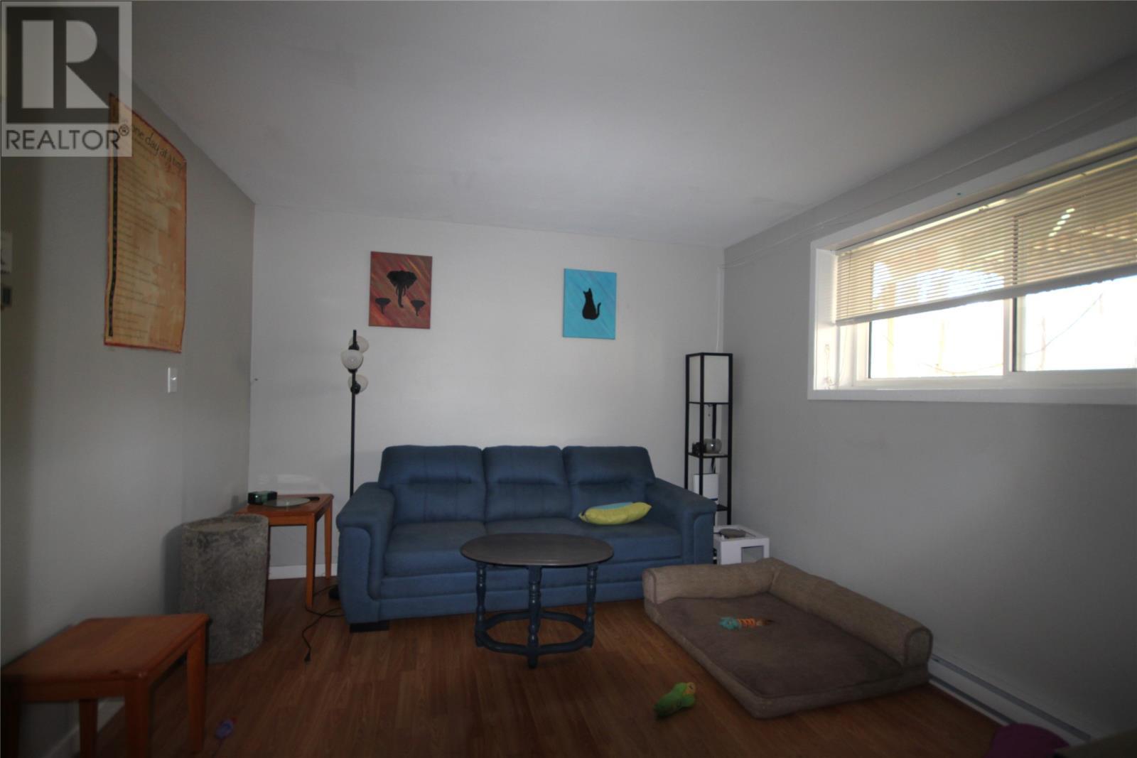 50 Holbrook Avenue, St. John'S, NL - Indoor Photo Showing Other Room